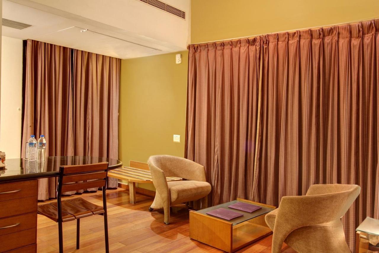 Capital O 16165 Cartier Hotel Bangalore Ngoại thất bức ảnh
