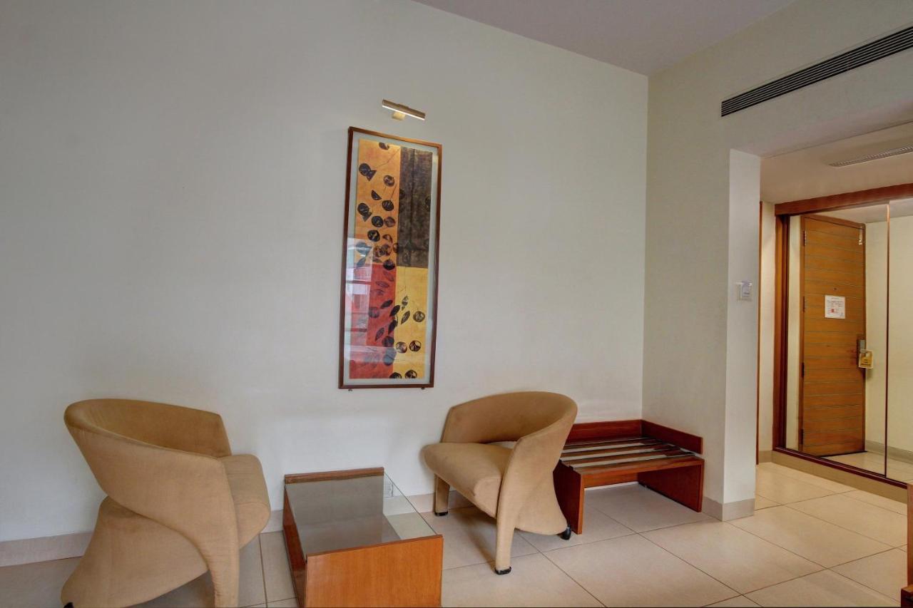 Capital O 16165 Cartier Hotel Bangalore Ngoại thất bức ảnh