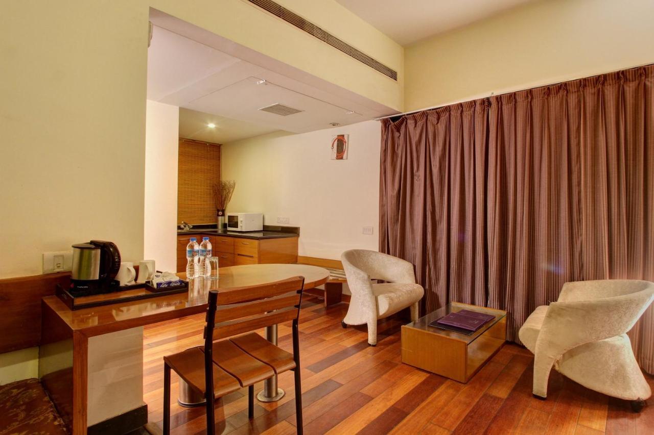 Capital O 16165 Cartier Hotel Bangalore Ngoại thất bức ảnh