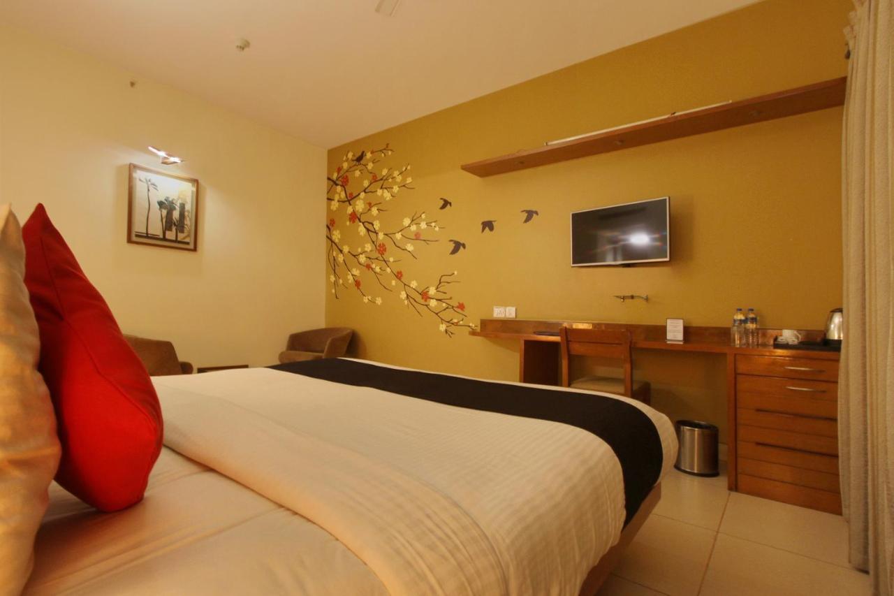 Capital O 16165 Cartier Hotel Bangalore Ngoại thất bức ảnh