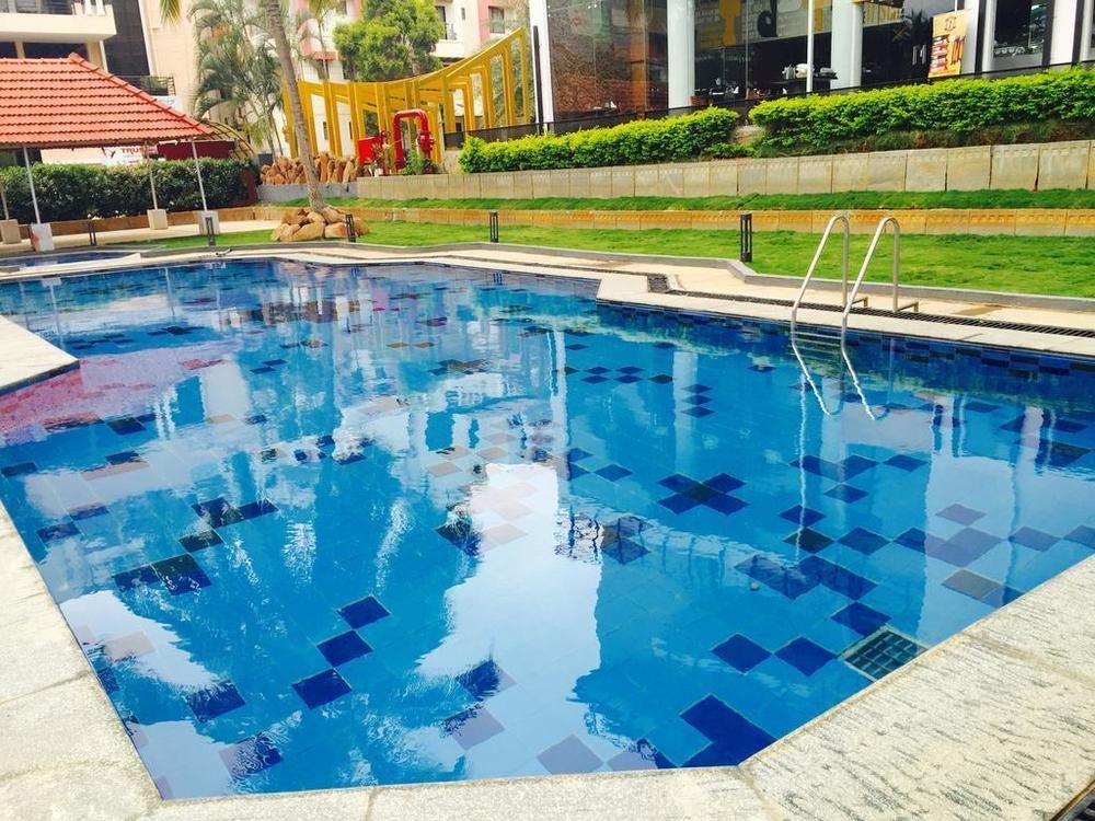 Capital O 16165 Cartier Hotel Bangalore Ngoại thất bức ảnh