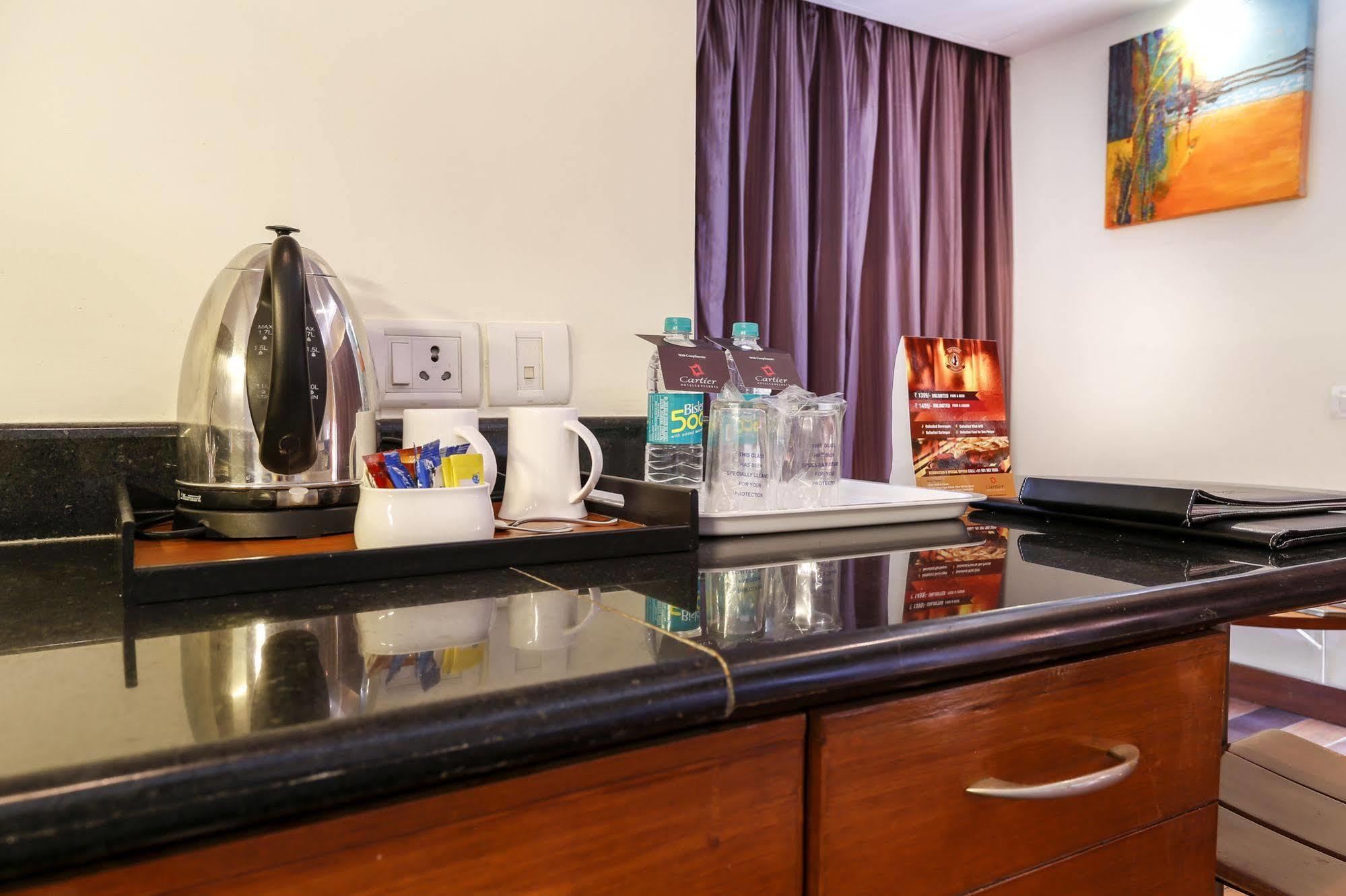 Capital O 16165 Cartier Hotel Bangalore Ngoại thất bức ảnh
